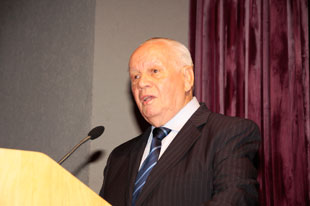 DR. CÍCERO AURÉLIO SINISGALL